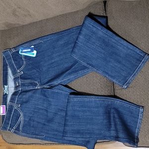 Nwt Diva dark jeans
